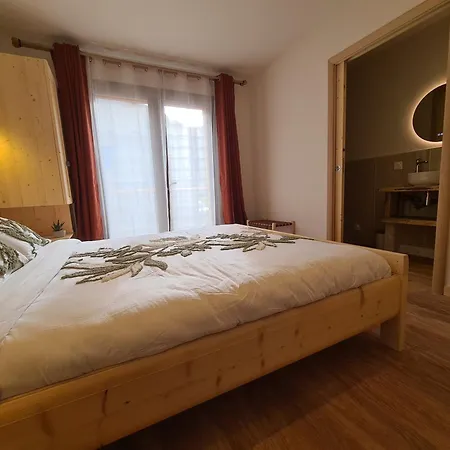 La Pastouliere * La Javie